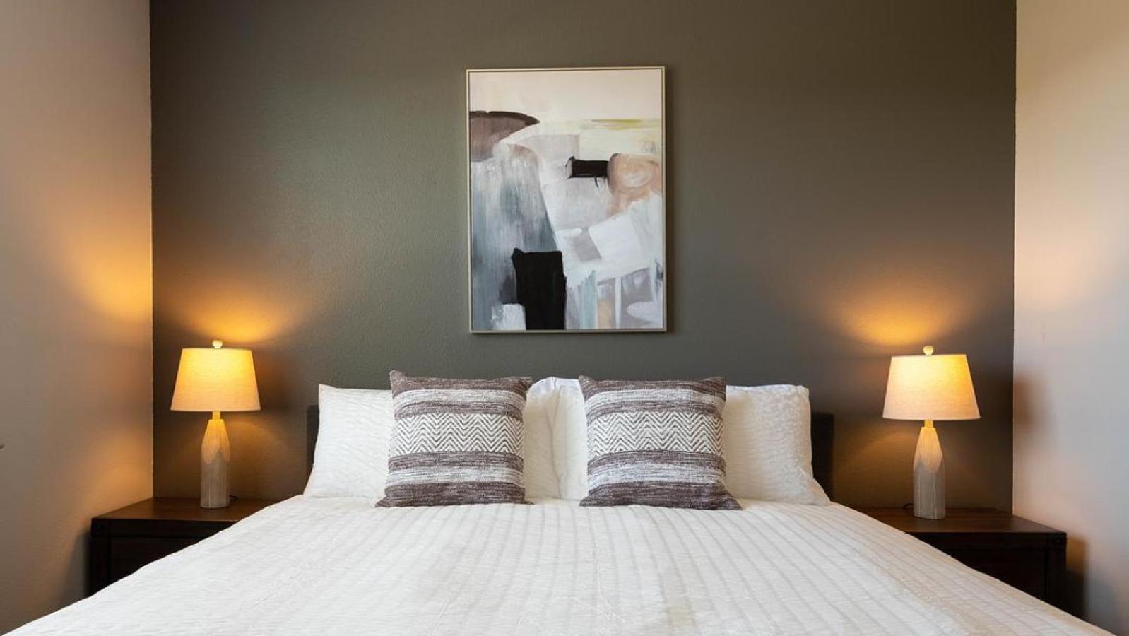 Landing Modern Apartment With Amazing Amenities أوستن المظهر الخارجي الصورة