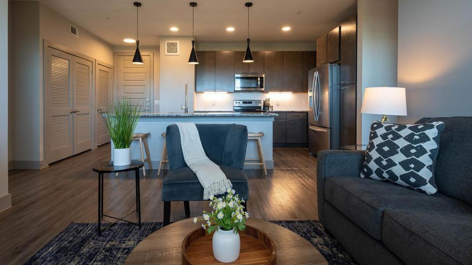 Landing Modern Apartment With Amazing Amenities أوستن المظهر الخارجي الصورة